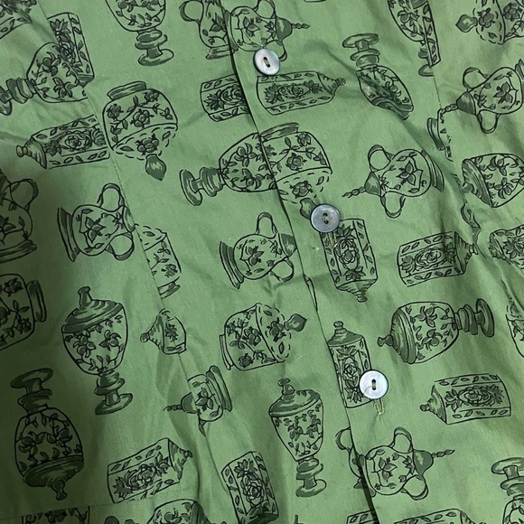 Vintage tailored button down shirt with floral / teacup / vase pattern size xs - Picture 4 of 8